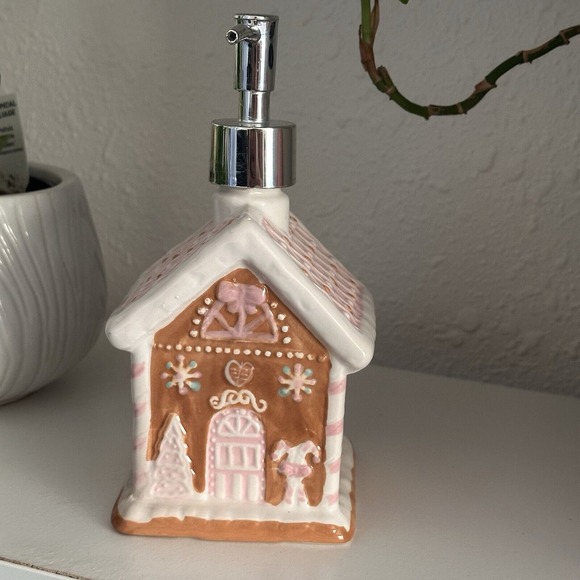 Other - Home‎ Essentials Pink Gingerbread House Soap Lotion Dispenser christmas xmas